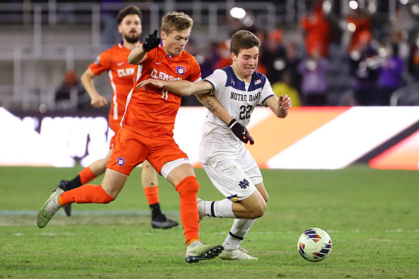 场上变化和 场上变化和