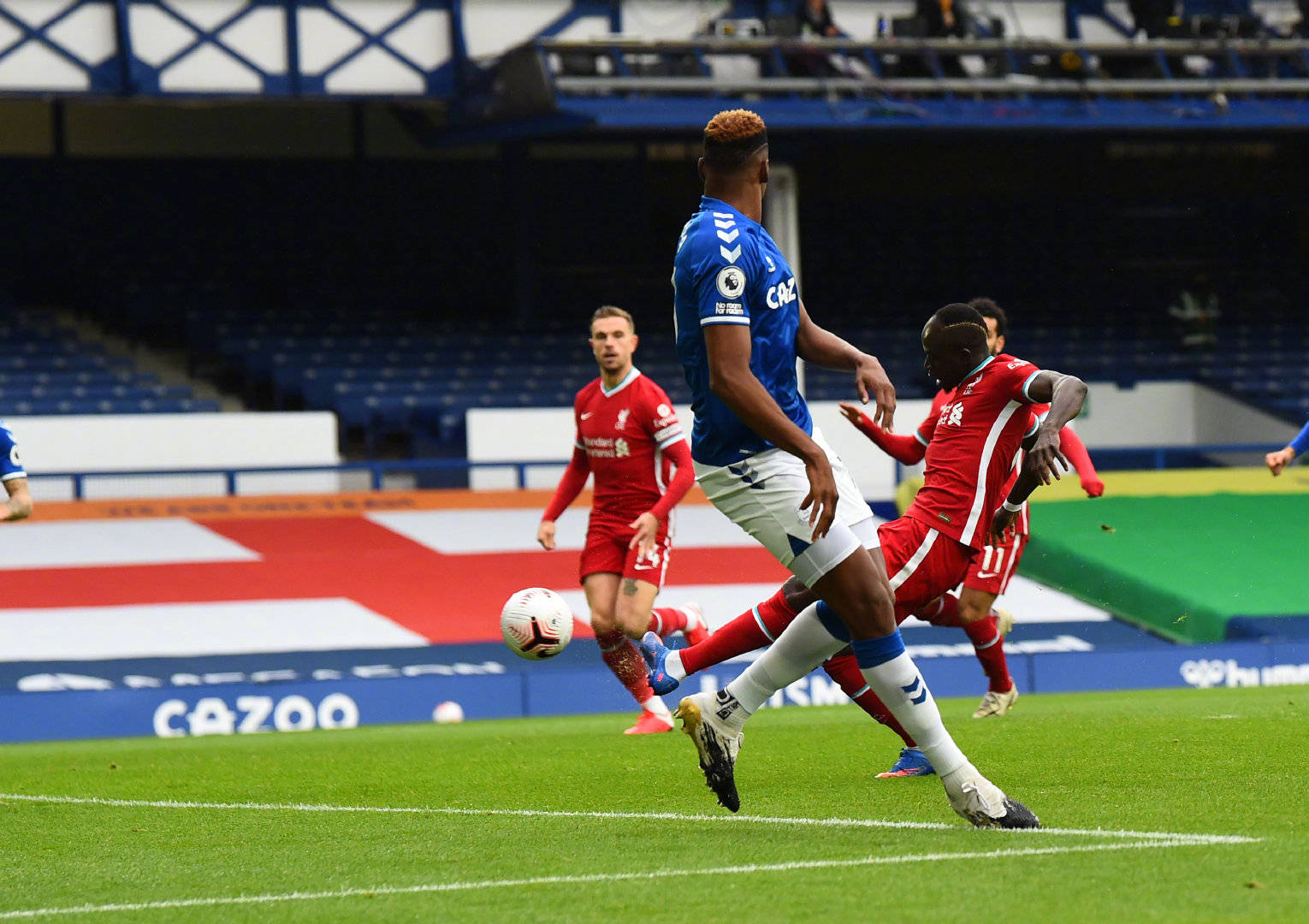 剧烈震荡 剧烈震荡