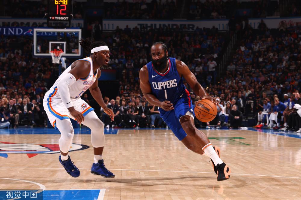 禁区外完成 禁区外完成